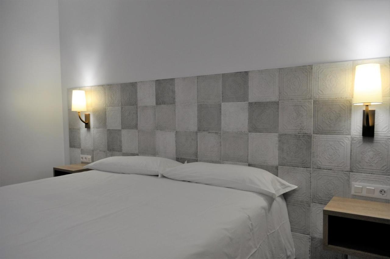 Hostal Restaurante Villa De Brihuega Dış mekan fotoğraf