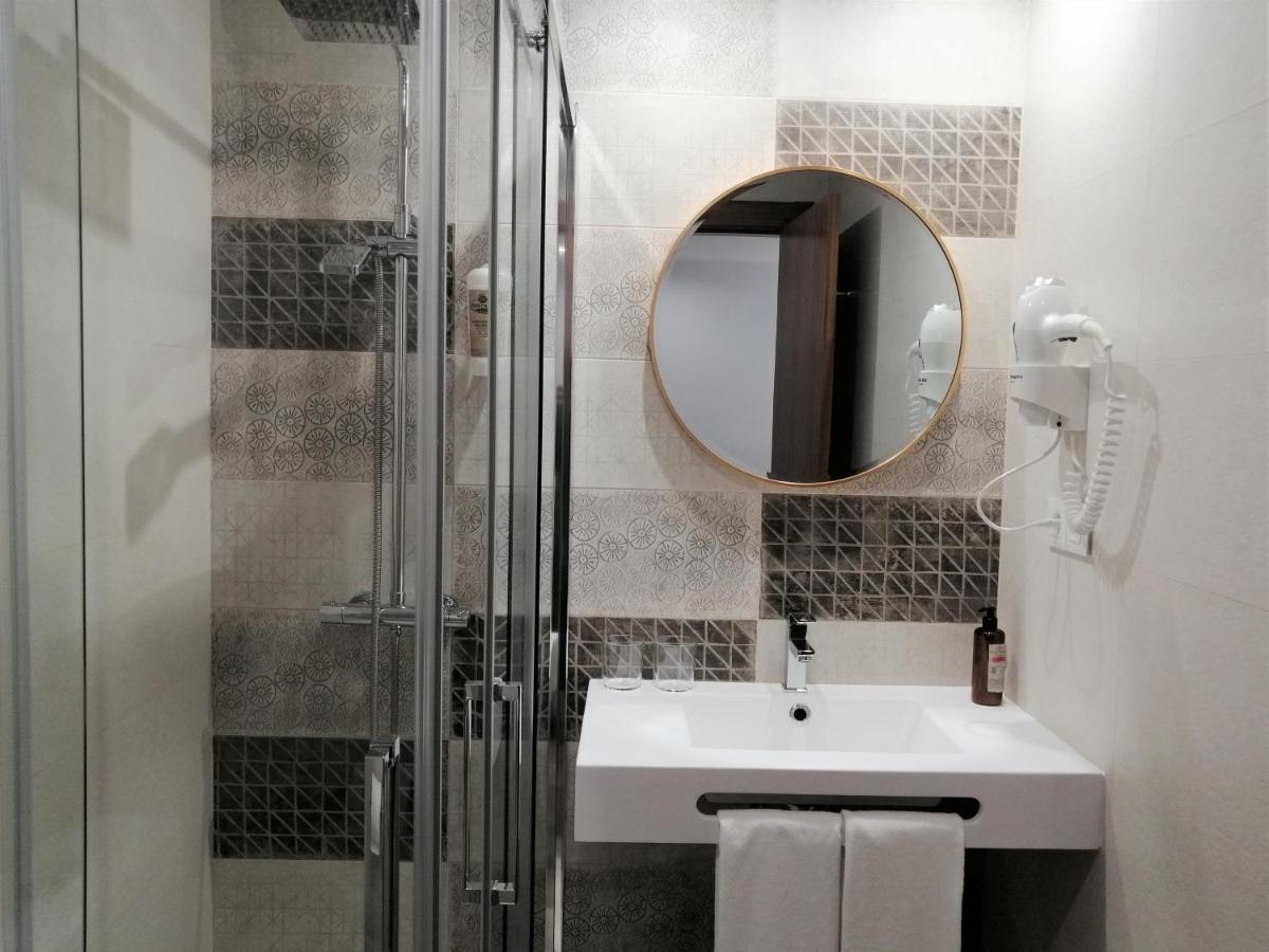 Hostal Restaurante Villa De Brihuega Dış mekan fotoğraf